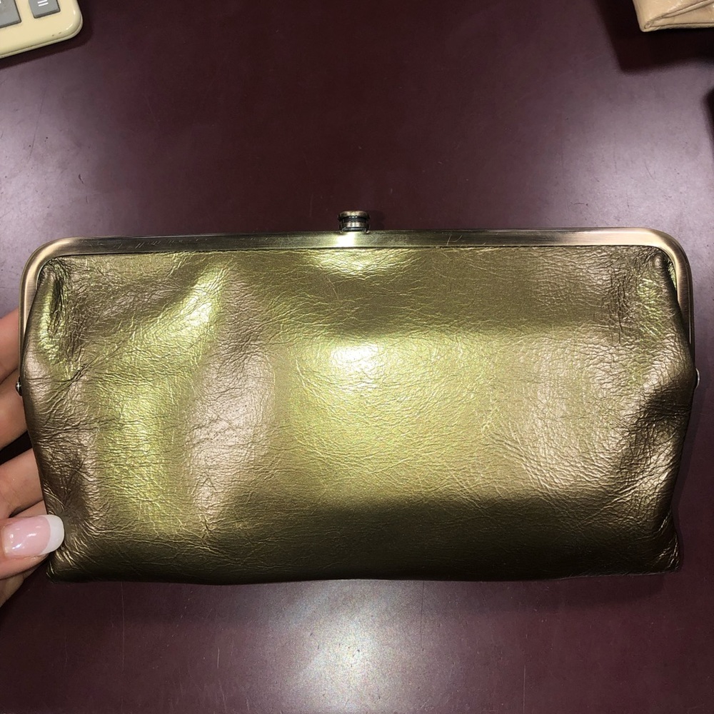 Metallic Gold/Olive color